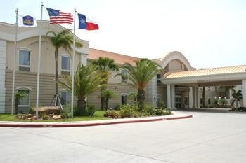 BW PLUS NORTHSHORE INN4