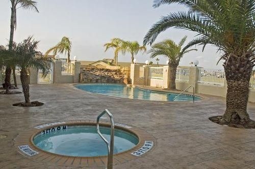 BW PLUS NORTHSHORE INN0