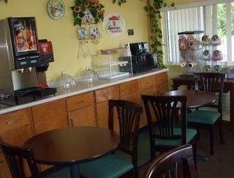 Super 8 Motel1