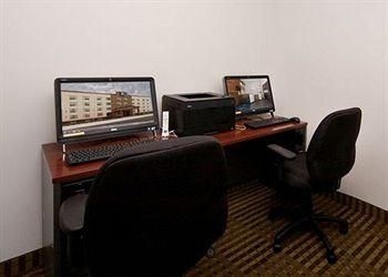 Comfort Inn Brooklyn Cruise Terminal1