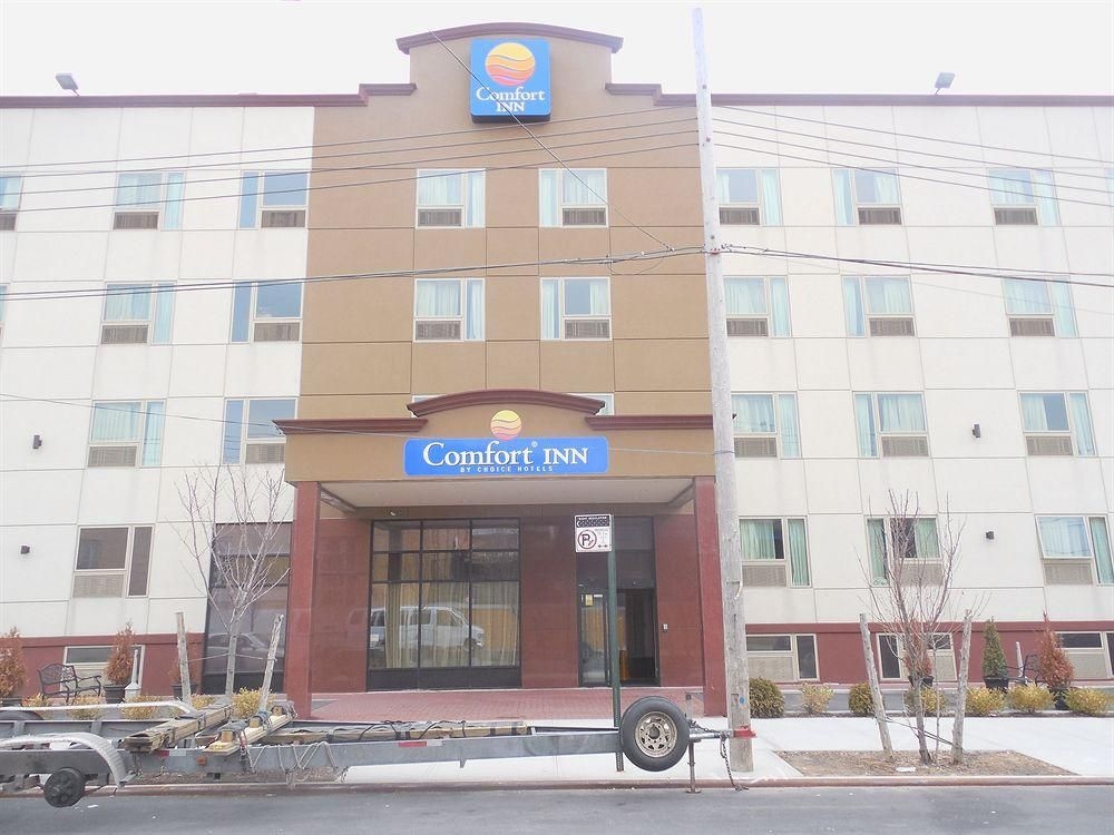 Comfort Inn Brooklyn Cruise Terminal2