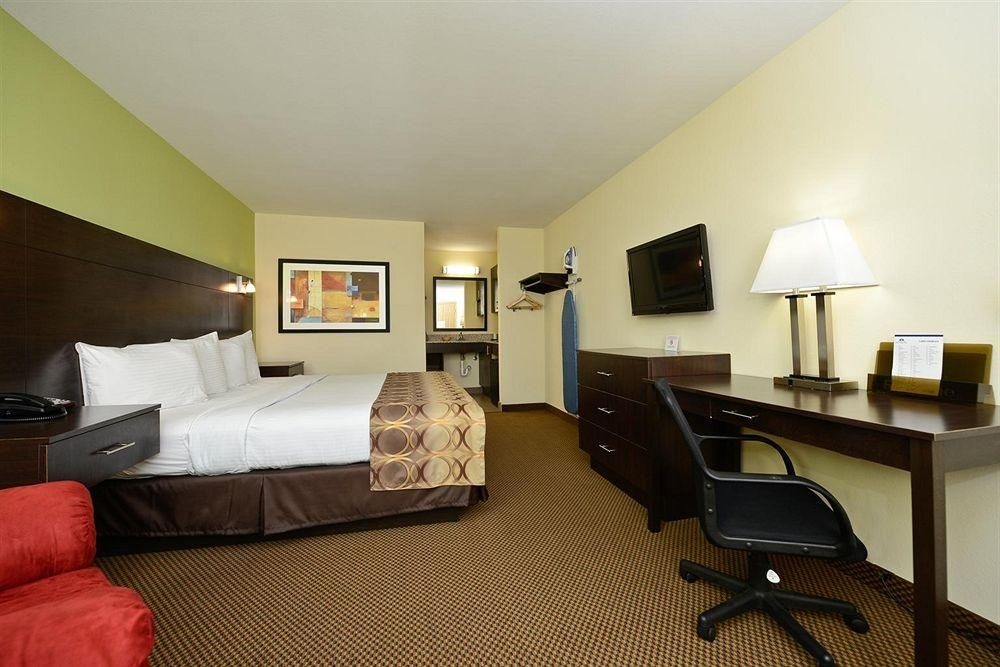 AMERICAS BEST VALUE INN0