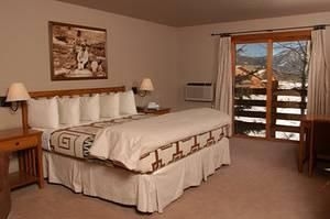 River Rock Lodge2