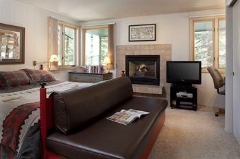 Tamarack Townhouses - Destination Hotels & Resorts0