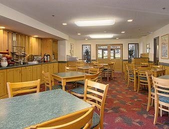 Ramada Summerset/Rapid City West2