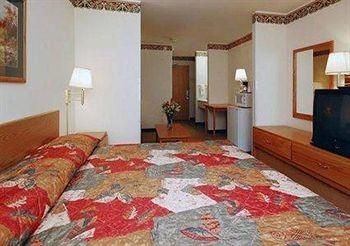 Rodeway Inn New Castle0