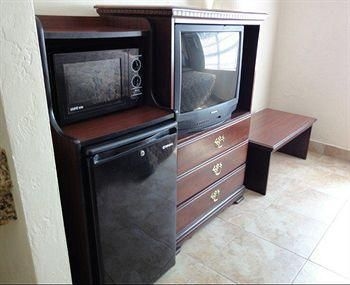 Budget Inn Ocean Resort2