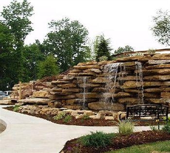 Big Splash Adventure Indoor Water Park & Resort0