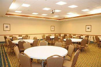 Country Inn & Suites By Carlson, Fairburn, GA4