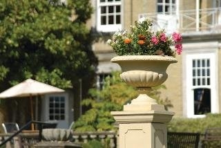 Best Western Chilworth Manor Hotel4