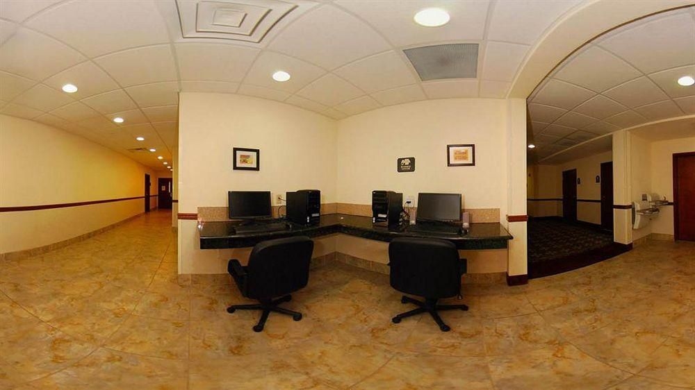 MainStay Suites Grantville0