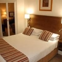 Mercure Wolverhampton Hotel3