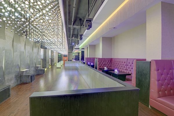 Ramee Rose Hotel4