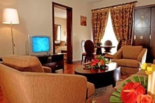Crowne Plaza Bahrain2
