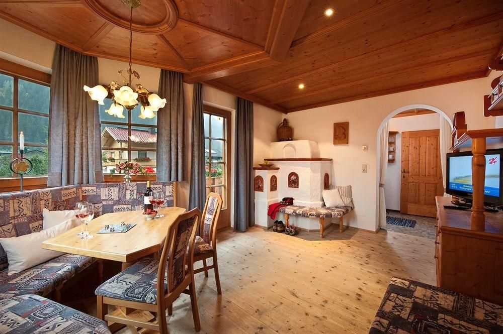 Bruggerhof4