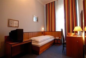 Hotel Drei Kronen Vienna City4