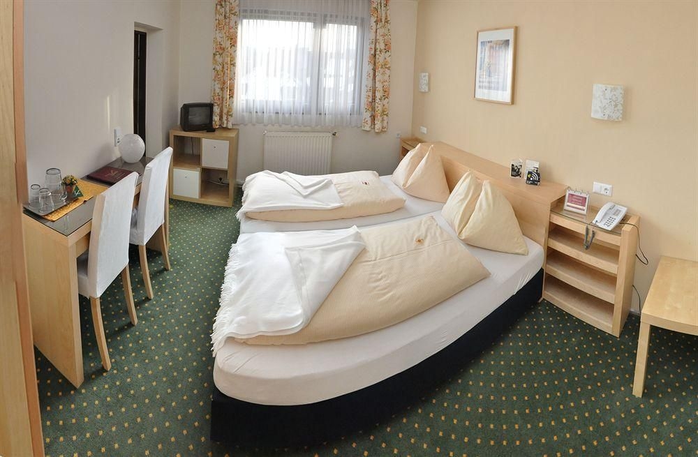 Hotel-Garni Zlami2
