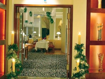 Movenpick Hotel Bahrain2