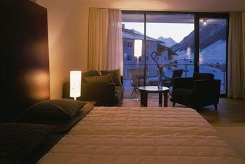 Hotel Madlein4