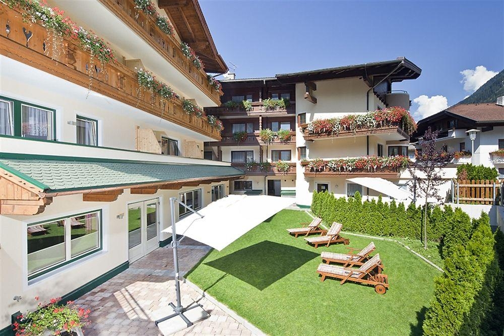 Hotel Rose0