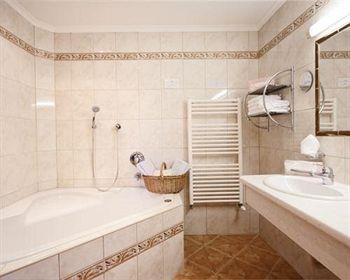 Hotel Bergcristall2