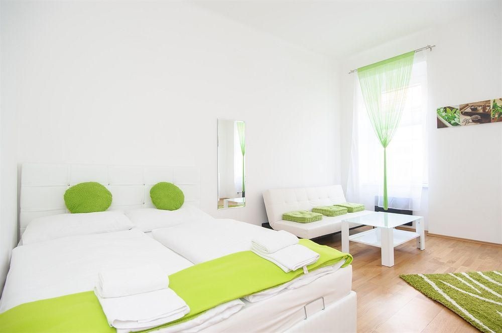 Royal Resort Apartments2
