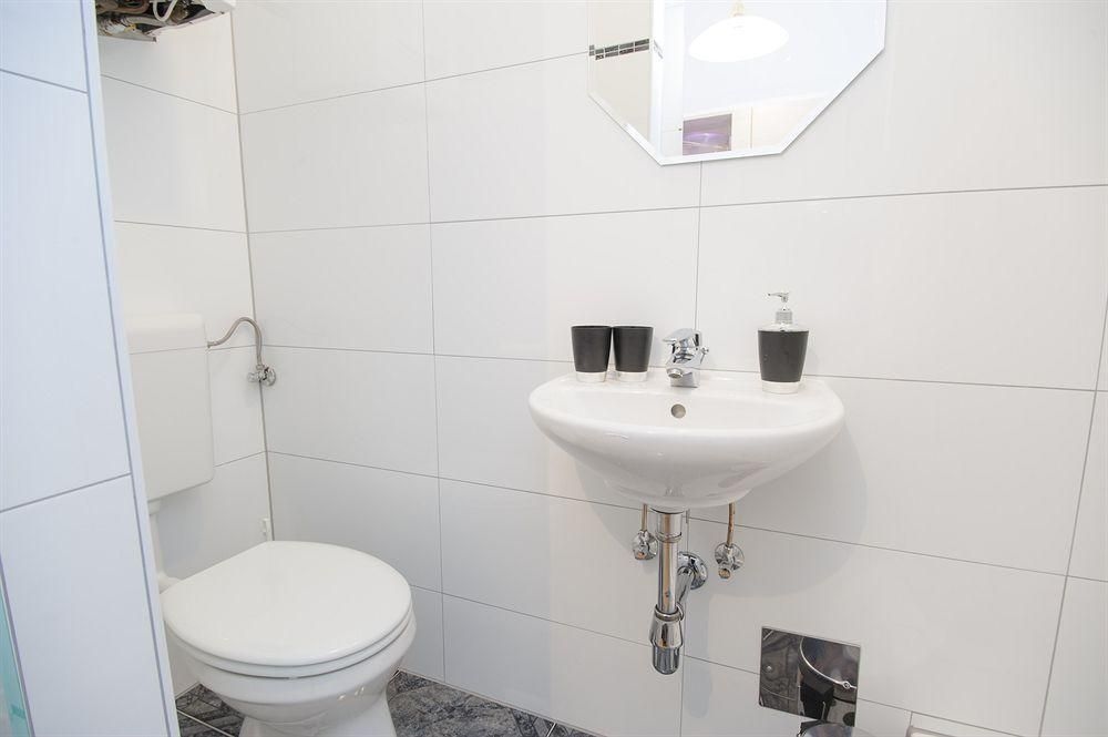 Royal Resort Apartments4