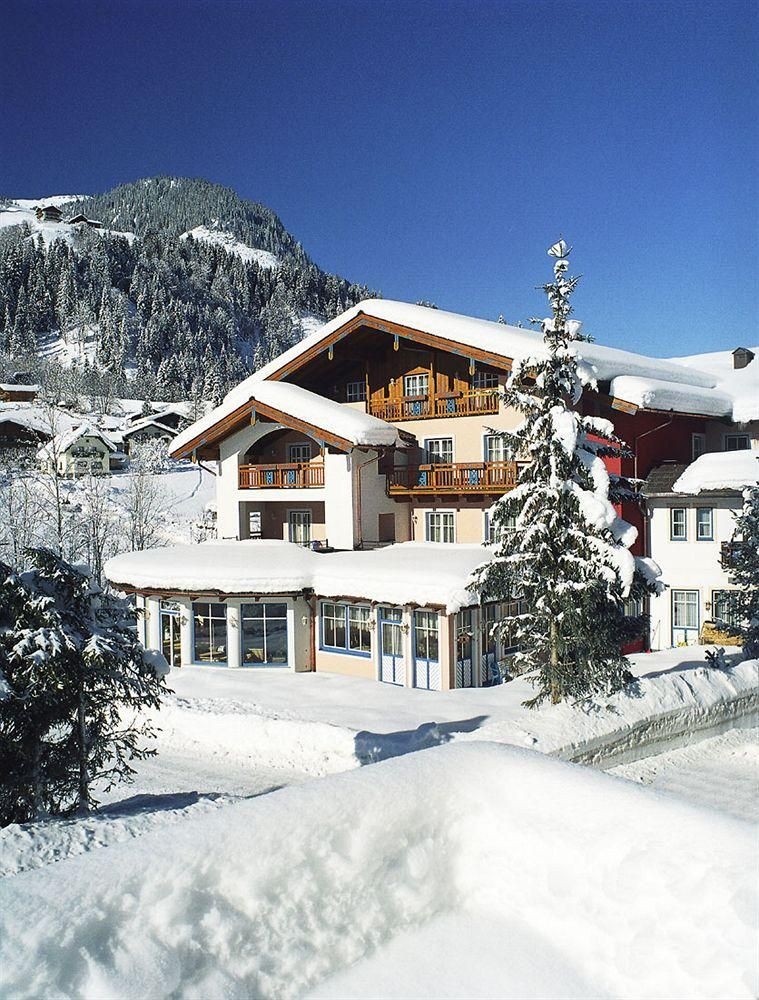 Vital & Familienhotel Angerwirt3