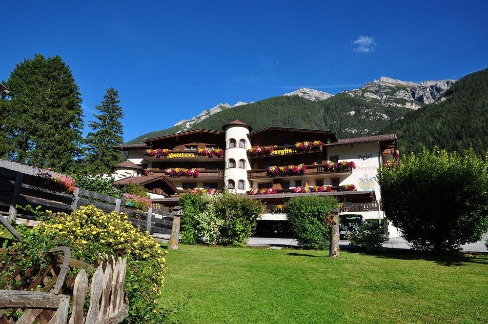 Hotel Burgstall0