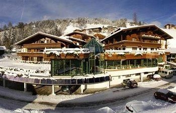 Aparthotel Adler2