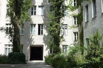 Small Modern Apartment Vienna - Seidlgasse4
