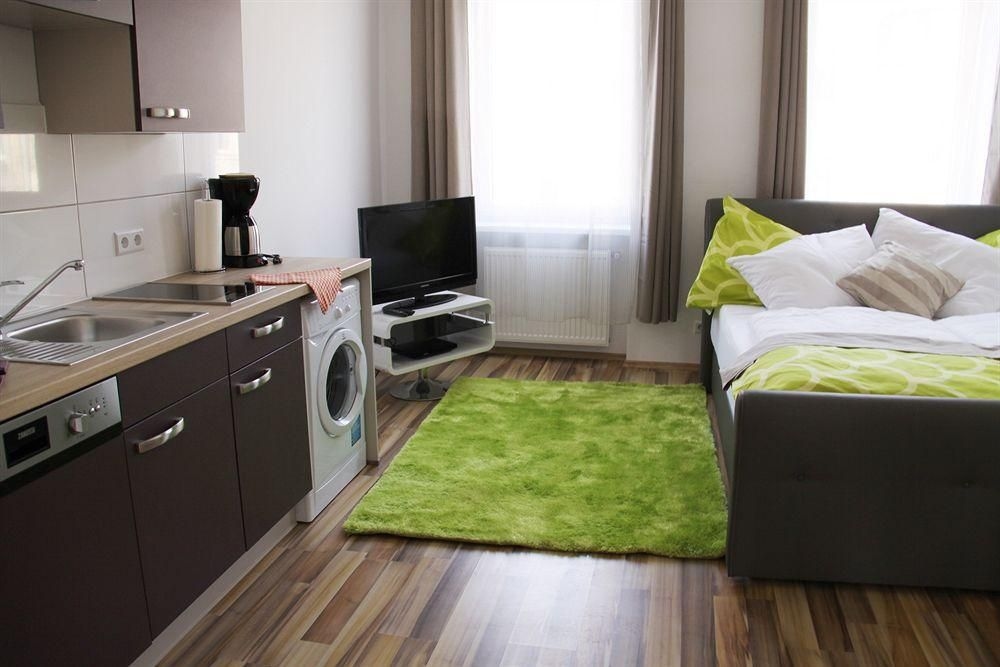 Vienna Star Apartments Huglgasse1