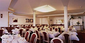 Hotel Tschirgantblick3