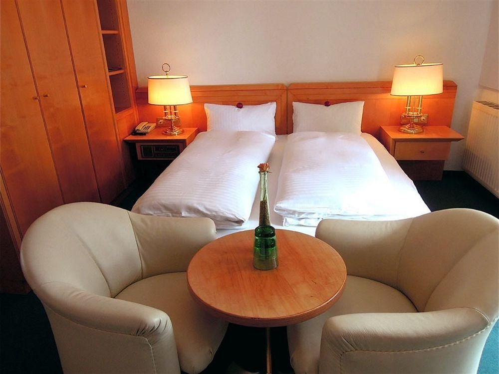 Hotel Olympia & Herbs0