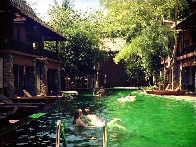 เกาะเต่าบีชคลับ (Koh Tao Beach Club)1