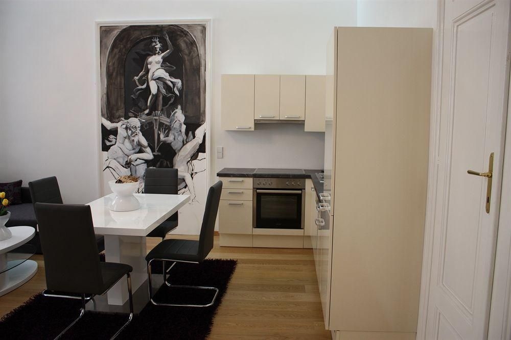 Luxury Downtown Apartment Vienna - Baeckerstrasse3