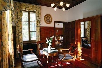 Villa Solitude2