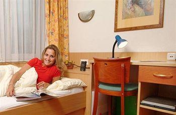 Hotel Zillertal1