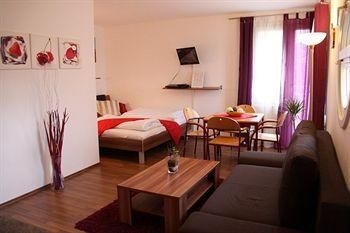 Apartmenthaus Hietzing1