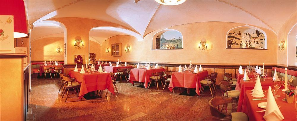 Hotel Schrofenstein4