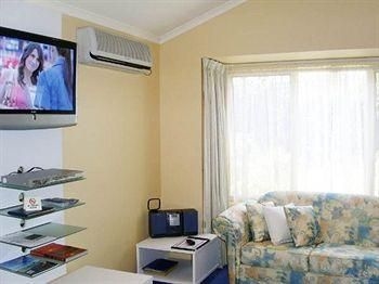 Cottages for Two0