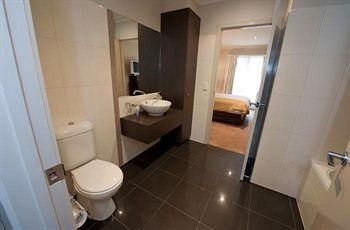 Executive Townhouse Ballarat3