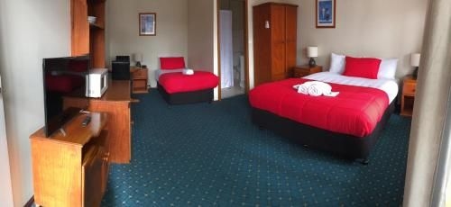 เดอะ นอว์รา มอเตอร์ อินน์ (The Nowra Motor Inn)2