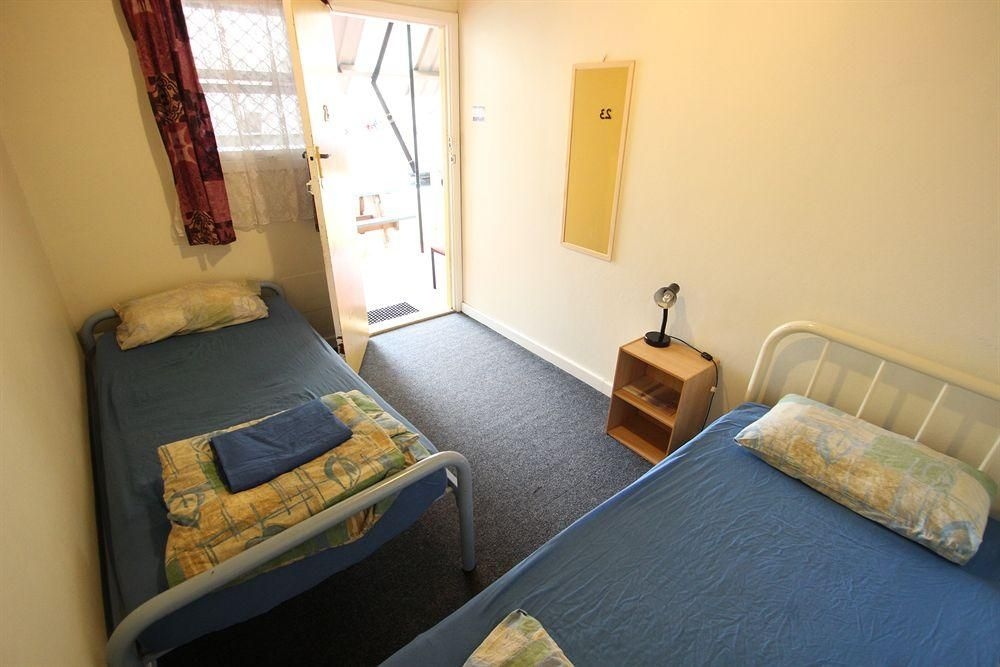 Wander Inn - Bunbury Backpackers1