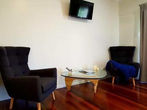 Camelot Boutique Accommodation3