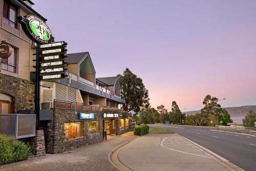 Banjo Paterson Inn0
