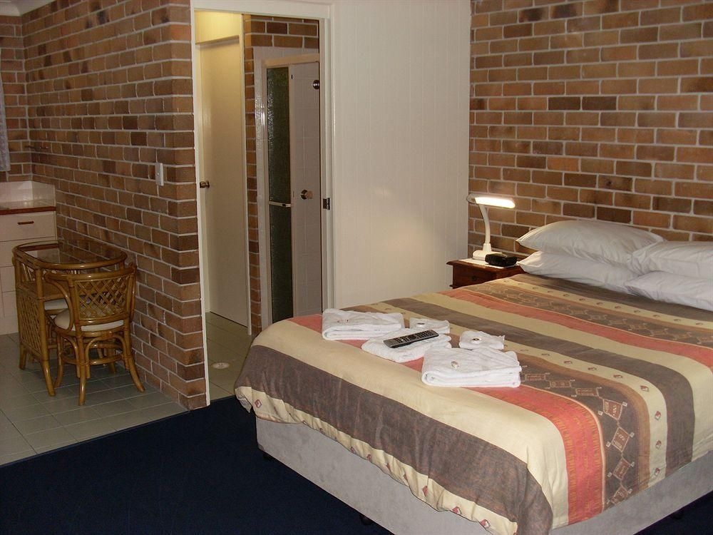 เดอะ ซันไชน์ โคสต์ แอร์พอร์ต โฮเต็ล (The Sunshine Coast Airport Motel)2