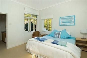 Maleny Hideaway0