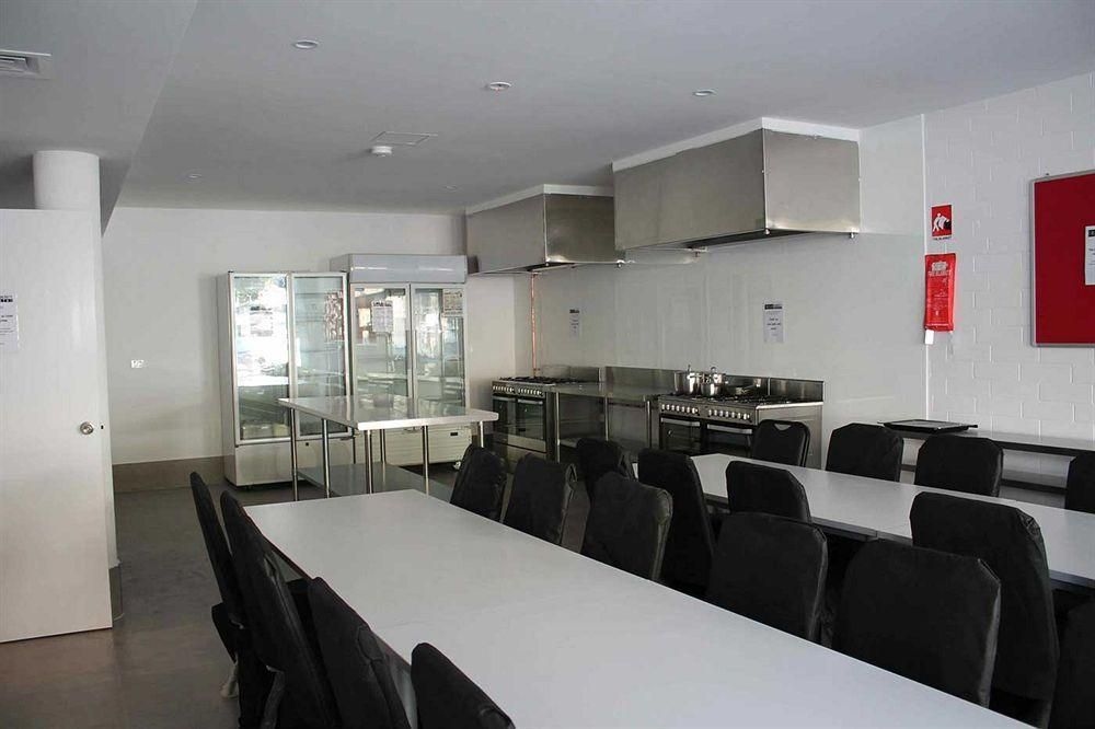 City Perth Backpackers Hostel2
