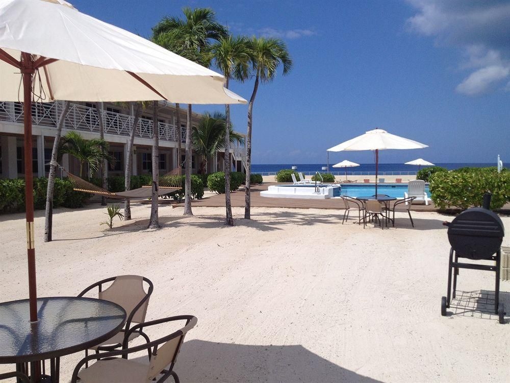 The Riviera Grand Cayman1